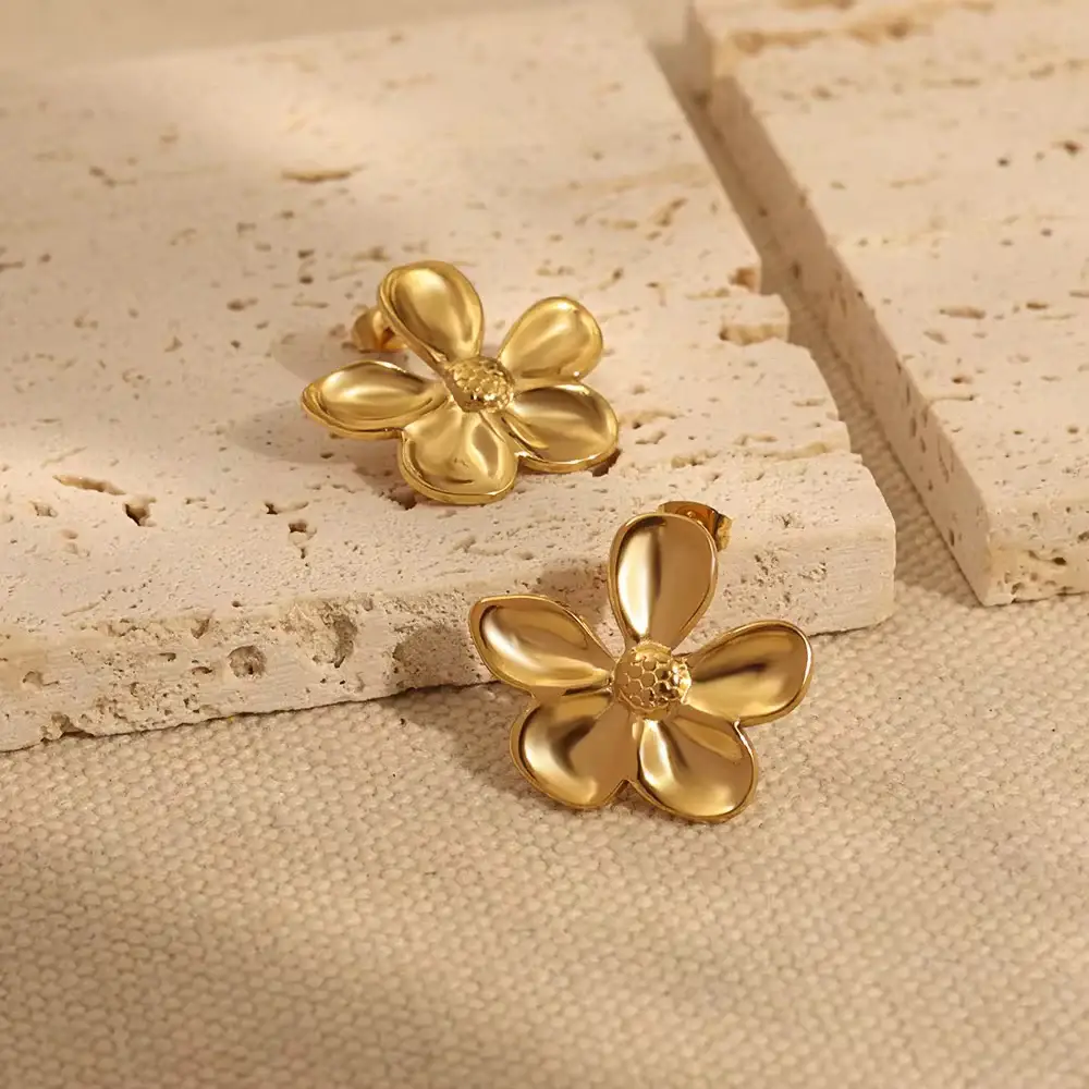 Antiturnish Flower Earring - Image 2